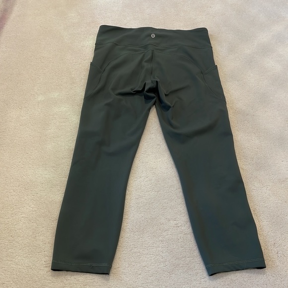 Lululemon Invigorate High-Rise Crop 23" Dark Olive Women’s Size 10 EUC Everlux - Picture 5 of 7